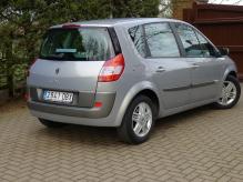 Left Hand Drive Renault Scenic 1.9 DCI Dynamic 5 door hatchback.