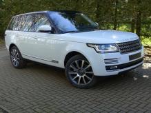 LEFT HAND DRIVE RANGE ROVER 5.0 HSE. MASSIVE SPEC.