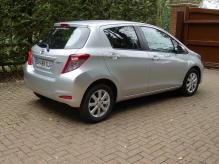 LEFT HAND DRIVE FRENCH REGISTERED TOYOTA YARIS 3 VVTi. VERY LOW MILEAGE