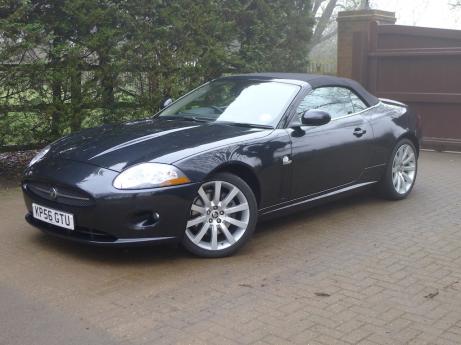 JAGUAR XK8 4.2 V8 CONVERTIBLE