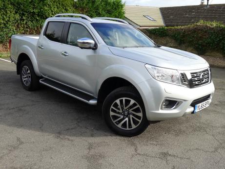 NEW SHAPE NISSAN NAVARA TEKNA 4 DOOR PICKUP