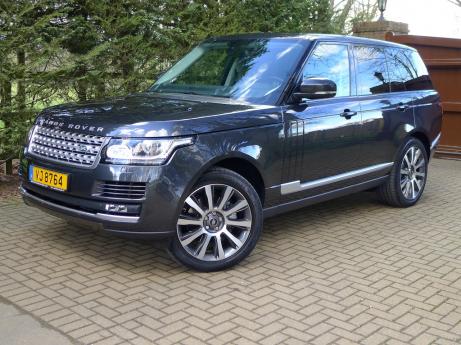 LEFT HAND DRIVE RANGE ROVER 3.0 Diesel Vogue. European Spec with COC. VAT Q